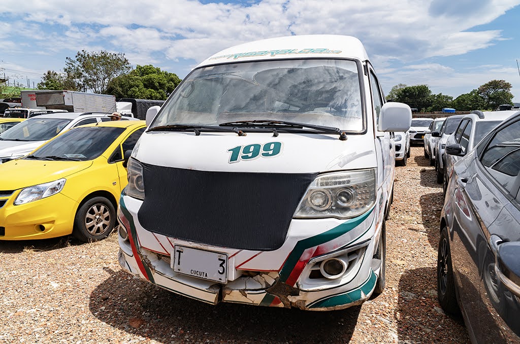 Imagen extraída de https://davivienda-bienes-cms.s3.us-east-1.amazonaws.com/2_Carro_2025_03_11_T094450_090_a84961f726.jpg