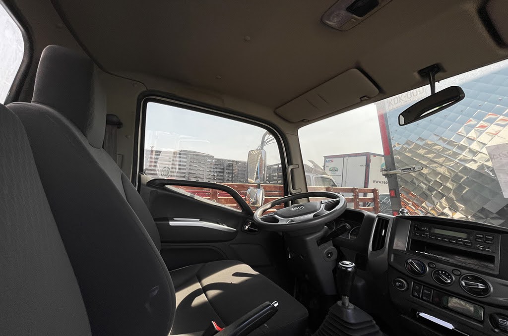 Imagen extraída de https://davivienda-bienes-cms.s3.us-east-1.amazonaws.com/5_Interior_Carro_2025_02_05_T144542_897_a24010cb03.jpg