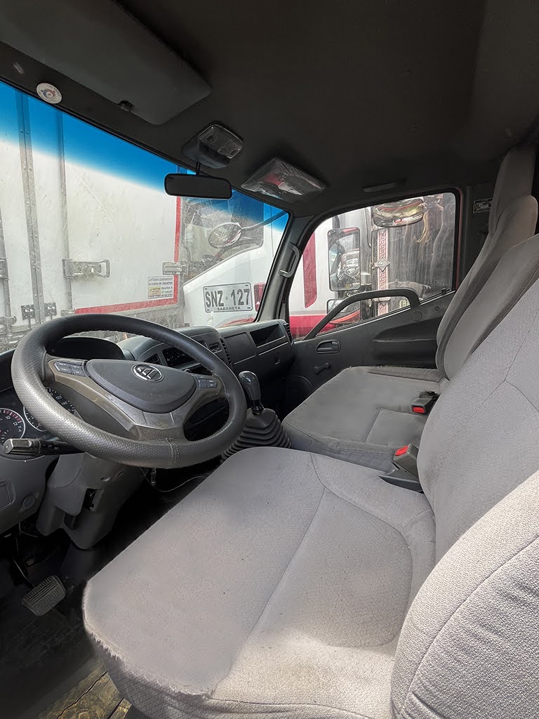 Imagen extraída de https://davivienda-bienes-cms.s3.us-east-1.amazonaws.com/5_Interior_Carro_2025_02_17_T154917_511_708ba7769c.jpg