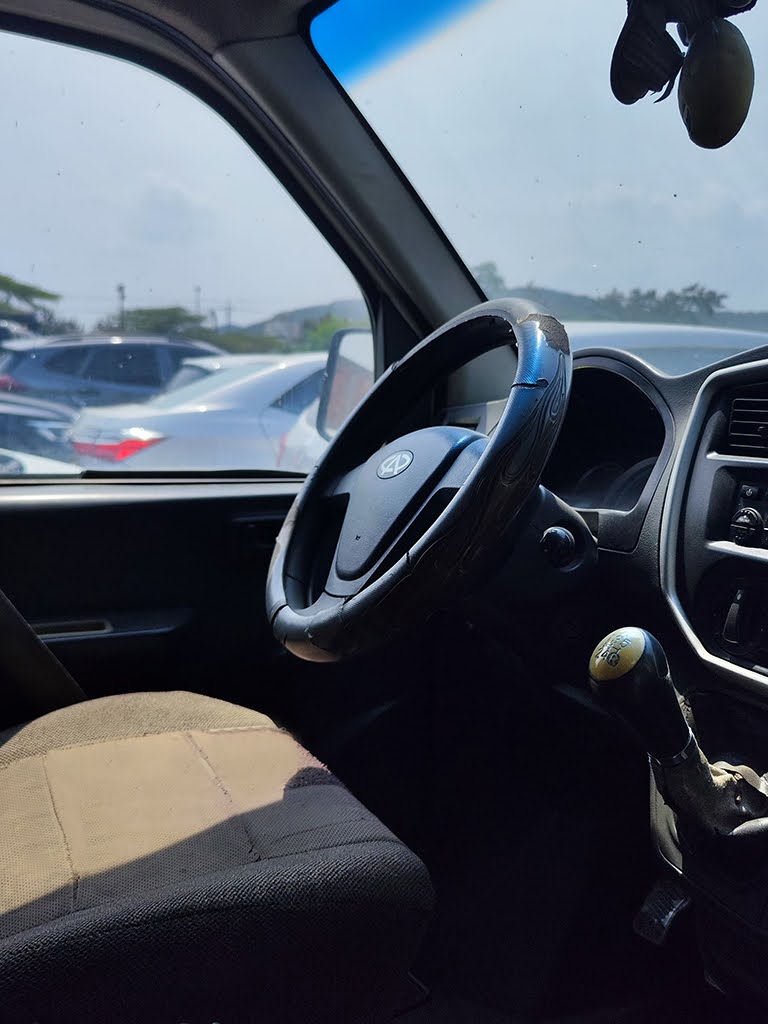 Imagen extraída de https://davivienda-bienes-cms.s3.us-east-1.amazonaws.com/5_Interior_Carro_2025_04_23_T142655_459_e97fe898ac.jpg