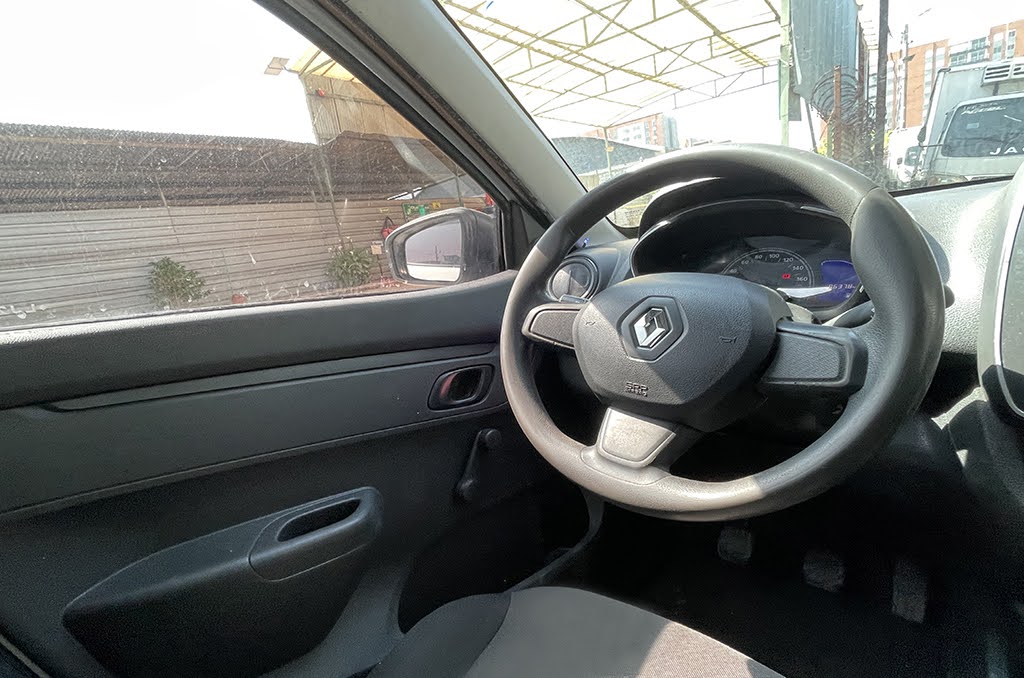 Imagen extraída de https://davivienda-bienes-cms.s3.us-east-1.amazonaws.com/6_Interior_Carro_2025_04_22_T153239_915_3de4e3a6d7.jpg
