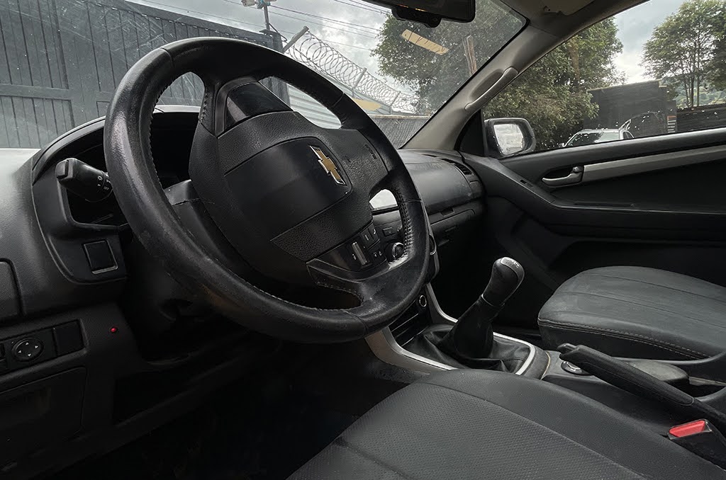 Imagen extraída de https://davivienda-bienes-cms.s3.us-east-1.amazonaws.com/7_Interior_Carro_2025_03_11_T105248_737_87cf5014f8.jpg