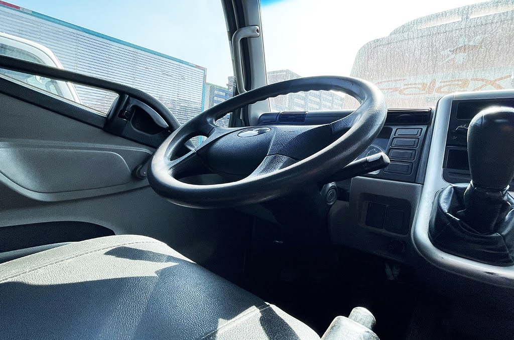 Imagen extraída de https://davivienda-bienes-cms.s3.us-east-1.amazonaws.com/7_Interior_Carro_2025_04_22_T161019_245_51cbbd4041.jpg