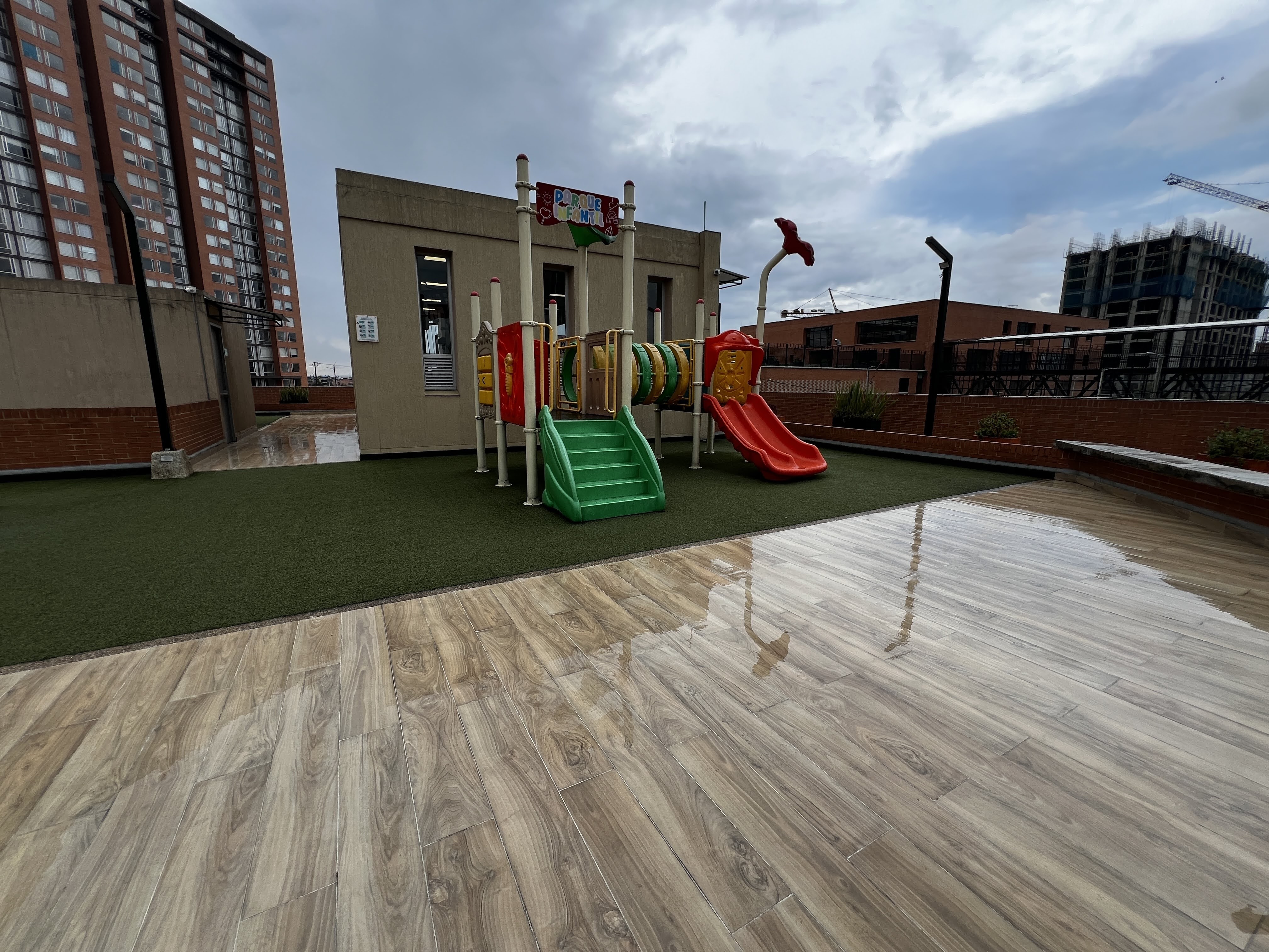 Imagen extraída de https://davivienda-bienes-cms.s3.us-east-1.amazonaws.com/PARQUE_INFANTIL_baf2a1e1c8.JPG