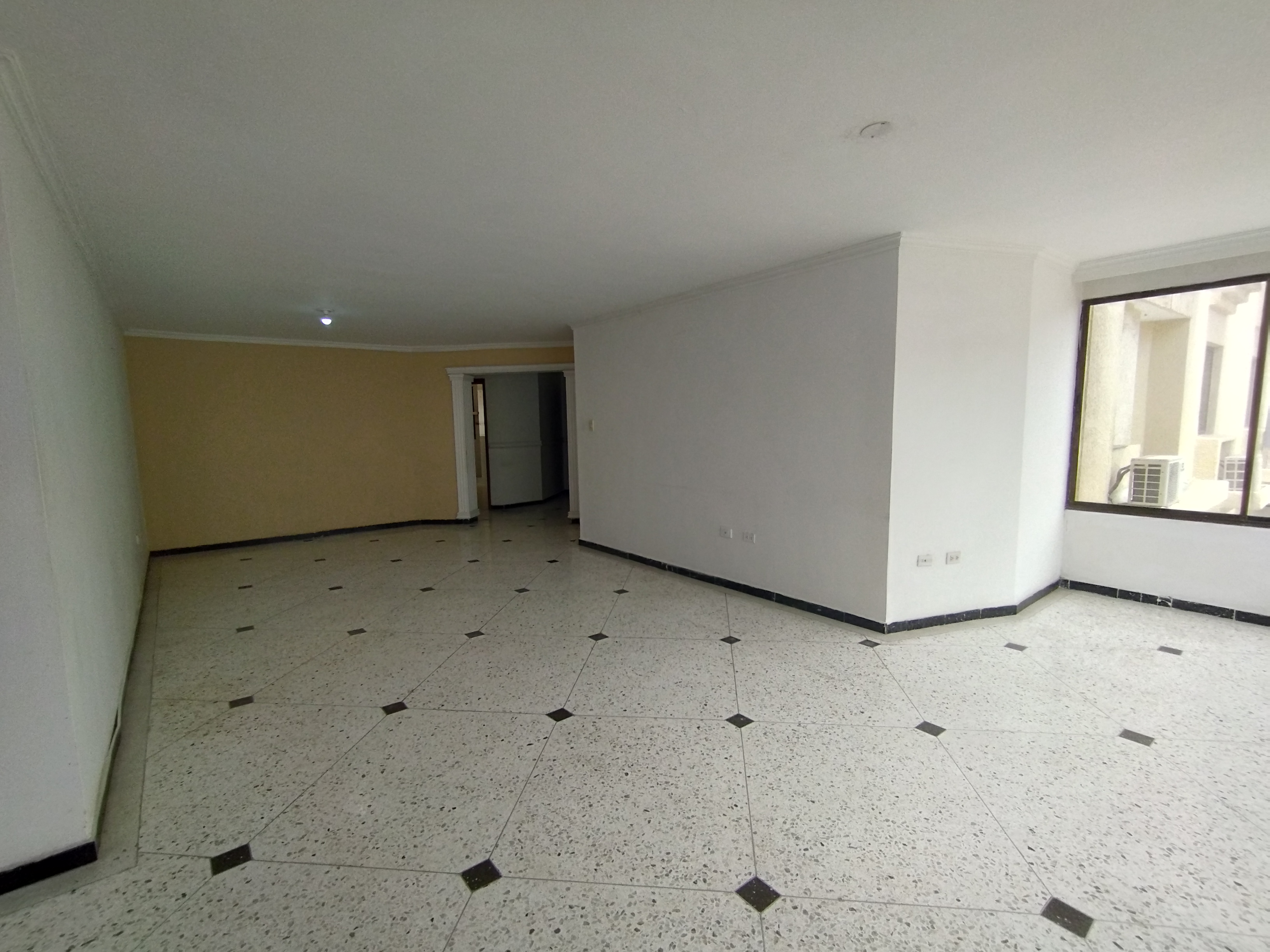 Imagen extraída de https://davivienda-bienes-cms.s3.us-east-1.amazonaws.com/Sala_comedor_2_fd4358aa47.jpg